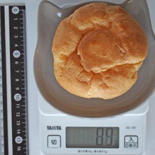 カスタードクリームのシュークリーム