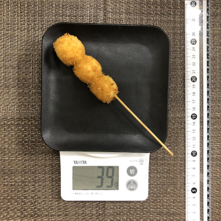 1本分のうずらの串揚げ