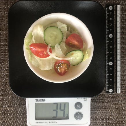 小鉢1杯の野菜サラダ 34g