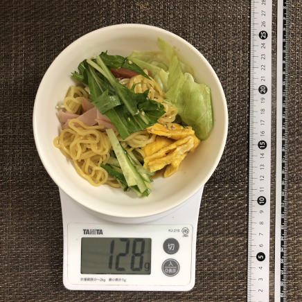 半人前のラーメンサラダ