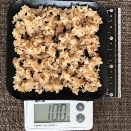 100gの茶飯