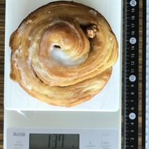 シナモンロール1個 137g