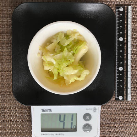 小鉢1杯のザワークラウト 41g