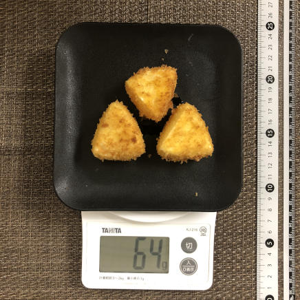 3個分のカマンベールチーズフライ