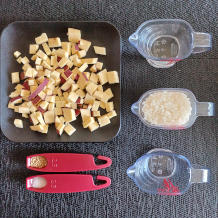 さつまいもご飯の材料