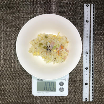 100gの五目チャーハン