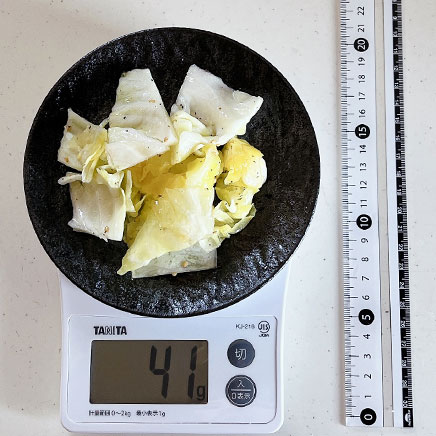 小皿1杯分の塩キャベツ