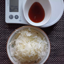 キャベツの千切りに使う青じそドレッシング