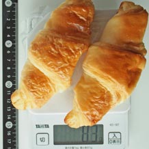 米粉のクロワッサン２個 83g