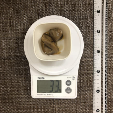 おつまみ皿1皿分のごぼうとこんにゃくの煮物