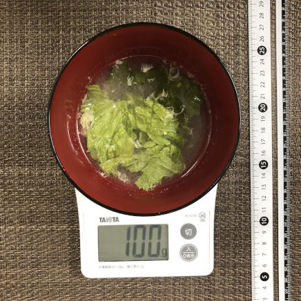 100g分のレタススープ