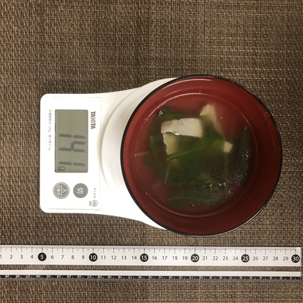御椀1杯分の水菜のスープ