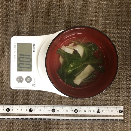 100g分の水菜のスープ