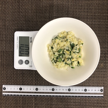 100g分の小松菜チャーハン