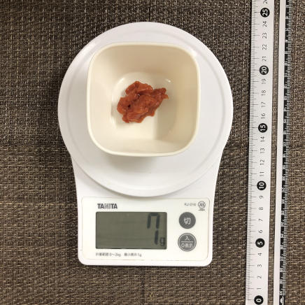 おつまみ皿1皿分のトマト味噌