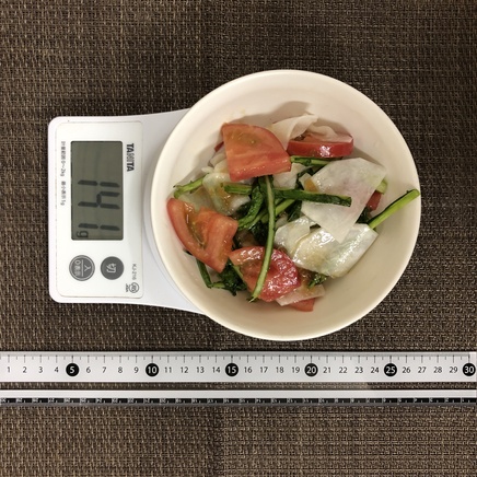 中皿1皿分・1人前のかぶのサラダ