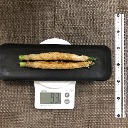 2本分のアスパラの肉巻き