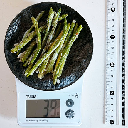 1人前のアスパラの天ぷら