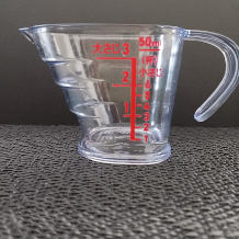 横から見た4gの酢