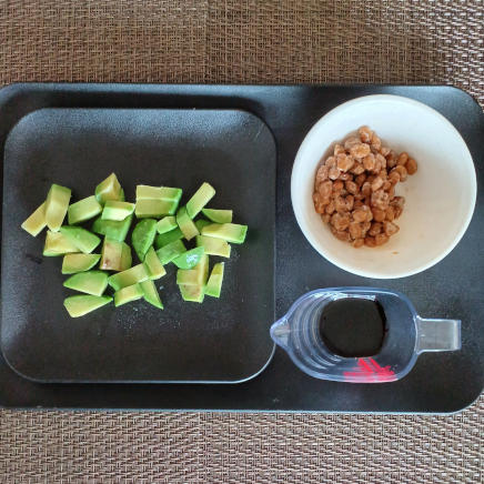 アボカド納豆の材料