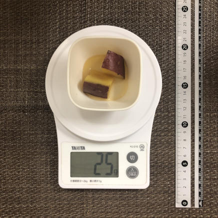 おつまみ皿1皿分のさつまいもの甘煮