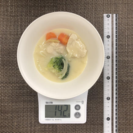 中皿1皿分の豆乳シチュー