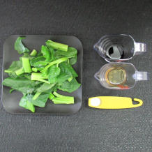 つるむらさきナムルの材料