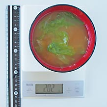 レタスの味噌汁