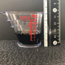 横から見た大匙1(18g)の醤油