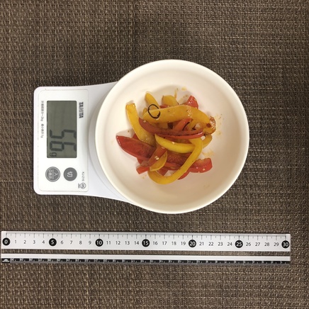 小鉢1杯分・1人前のパプリカのきんぴら