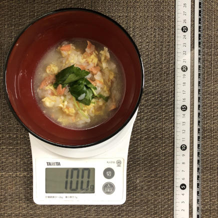 100g分の鮭雑炊