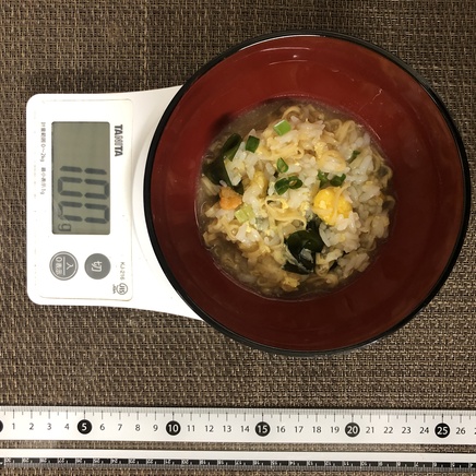 100g分のラーメン雑炊