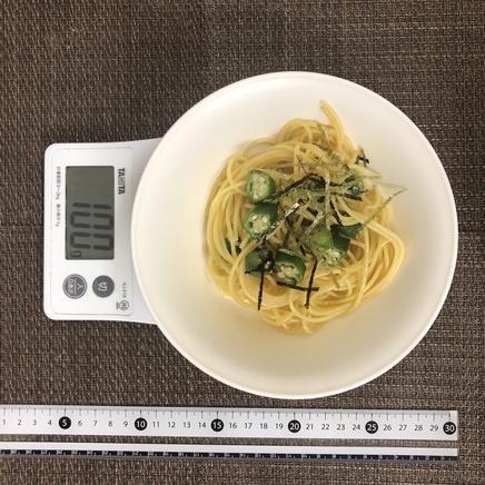 100g分のオクラのパスタ