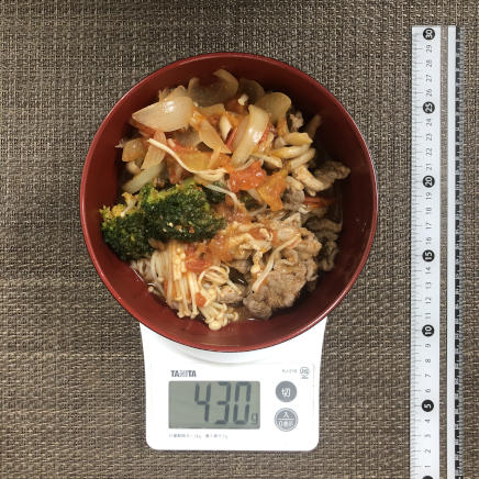 丼1杯・1人前のトマト鍋