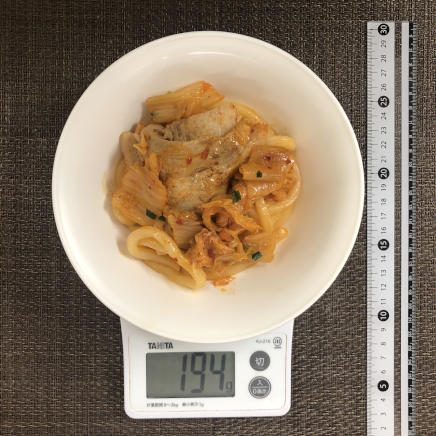 中皿1皿・半人前のキムチ焼きうどん