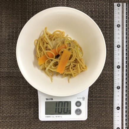 100g分のカレー焼きそば