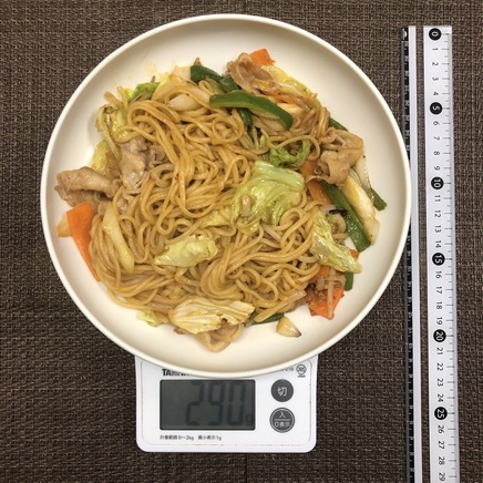 中皿1皿・1人前の辛味噌焼きそば