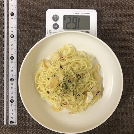 中皿1皿・1人前のペペロンチーノ焼きそば