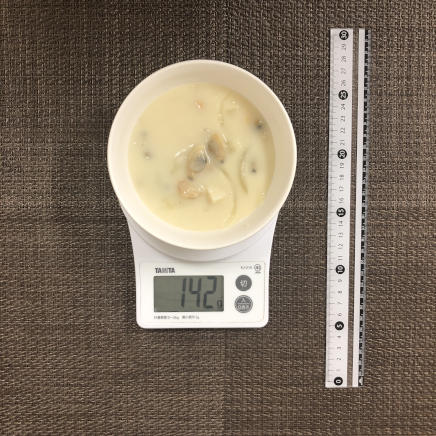 中皿1皿分のシーフードシチュー