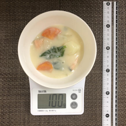 100g分の鮭シチュー