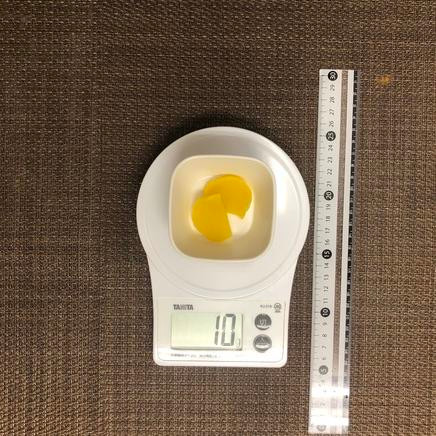 1人前のアジフライ定食の沢庵