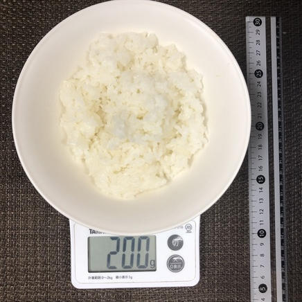 1人前のレバニラ定食のご飯