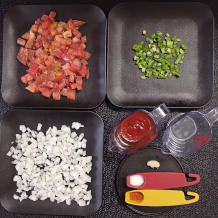 サルサソースの材料