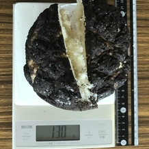 チョコメロンパン(半分に切った) 130g