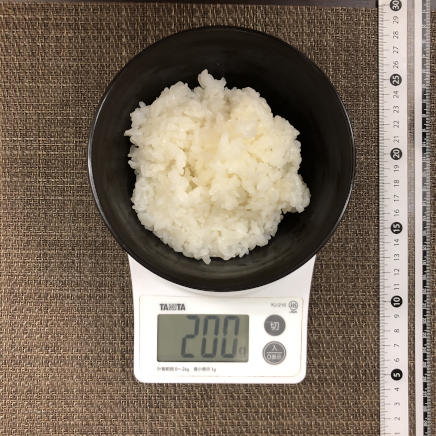 1人前のトンテキ定食のご飯