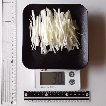 豚の角煮定食一人前分のネギ30g