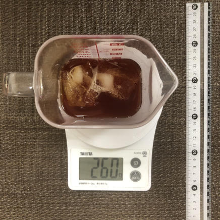 計量カップ260ml・重量260g