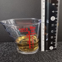 横から見た大匙1(12g)のオリーブオイル