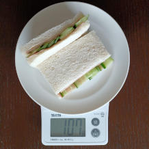 きゅうりとハムのサンドイッチ 107g