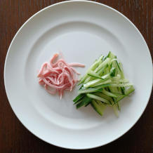 きゅうりとハムの酢の物 3